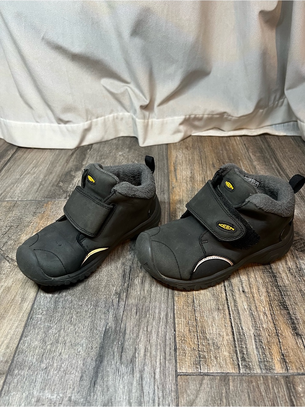 Keen Kids Black Kootenay III Mid Waterproof Boots